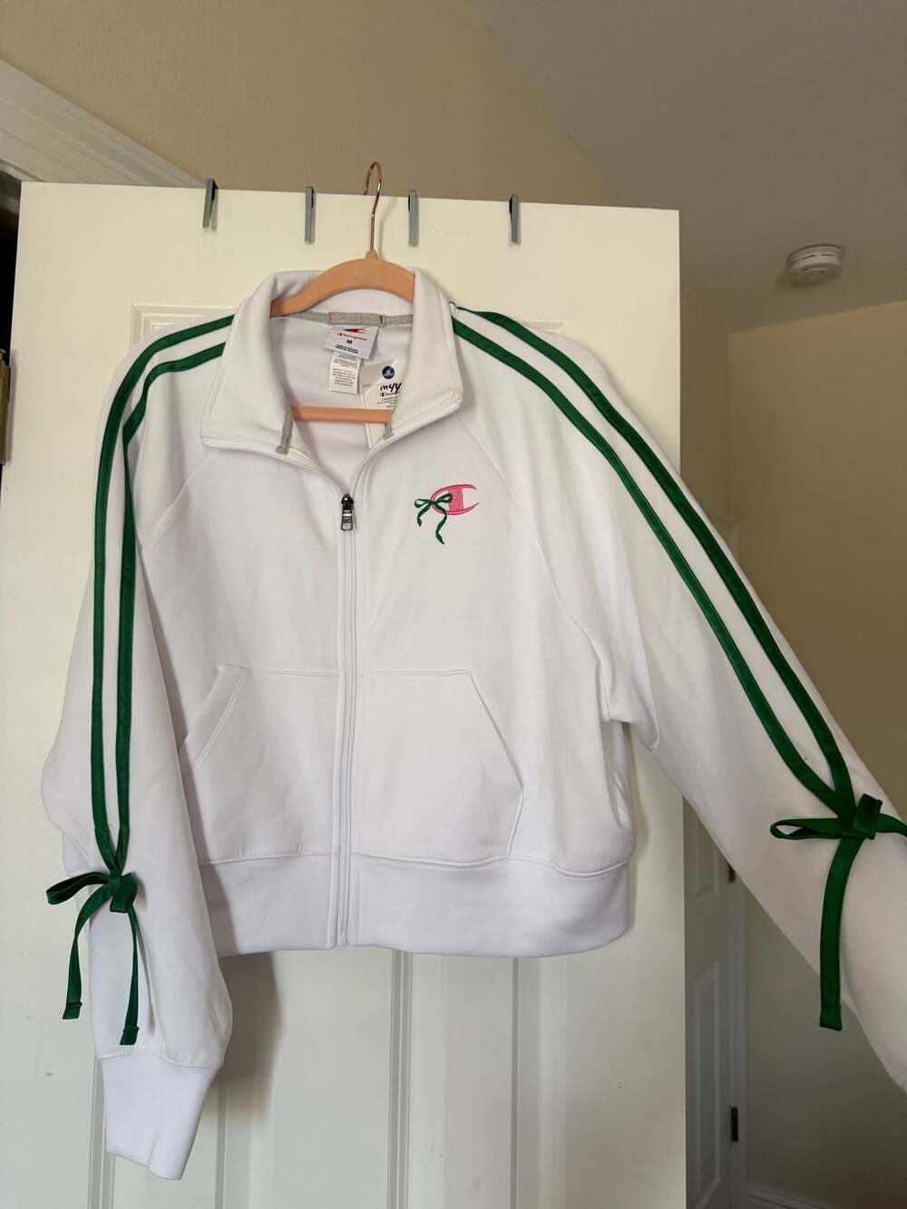 Champion Women's In the Stands Full Zip Mock Neck Jacket White - Picture 2 of 8